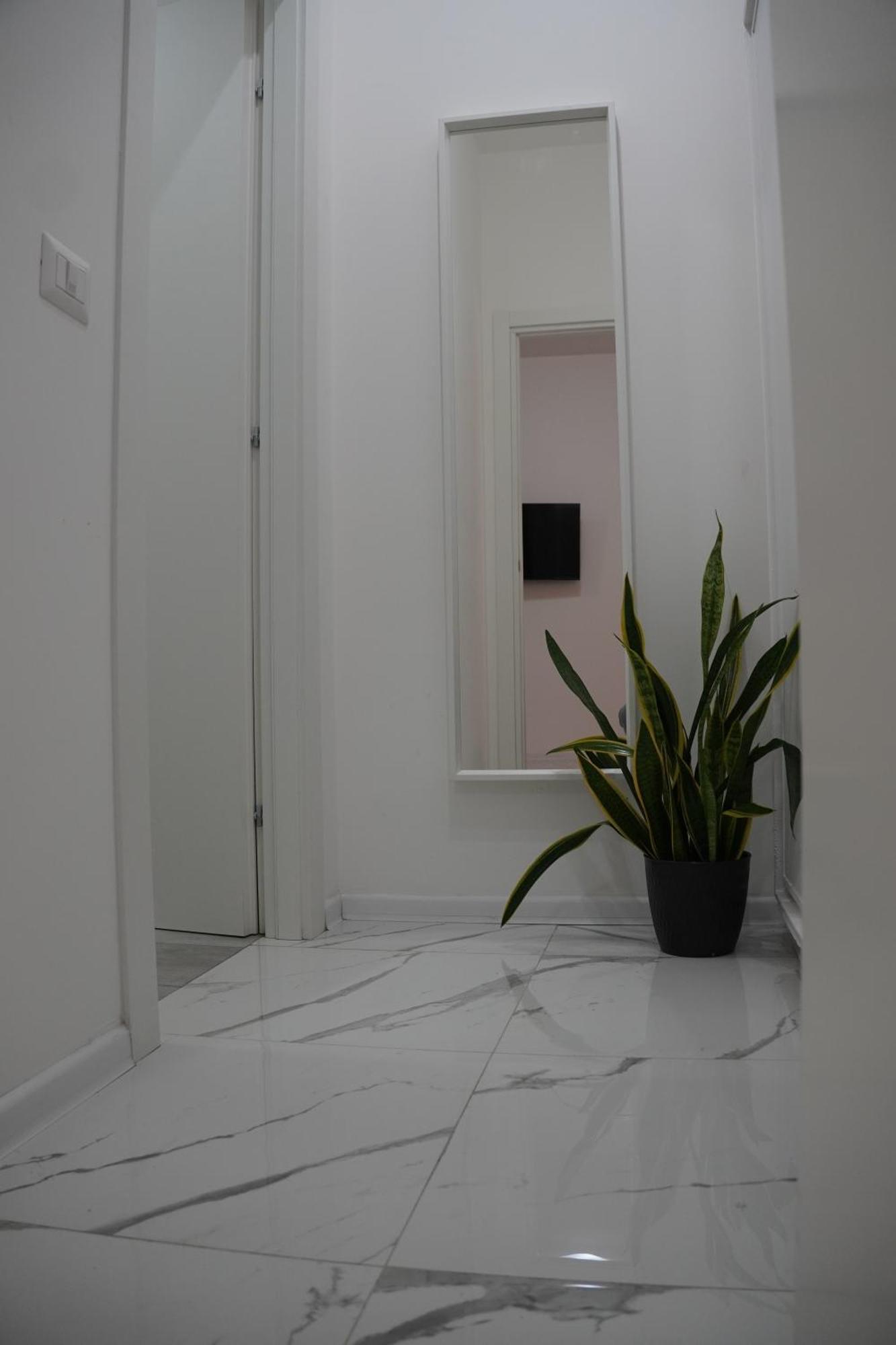 Lela's - Puglia Mia Group Rom